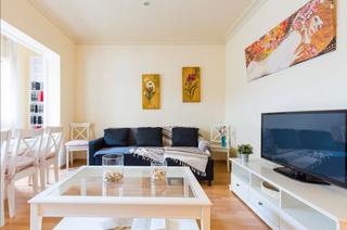Etagenwohnung  Carrer de padilla. Inmueble en sagrada familia