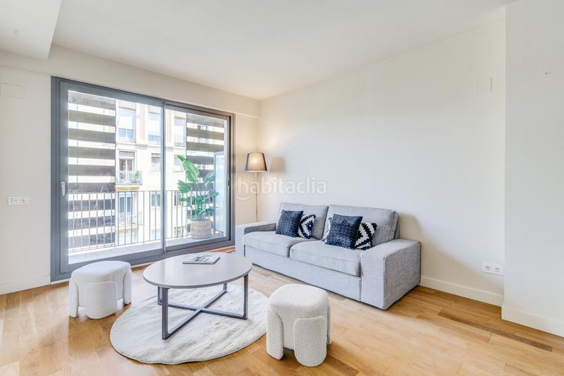 Foto 347960b1-2e14-4031-90f6-f05851b2751b. Piso inmueble seminuevo en Fort Pienc Barcelona