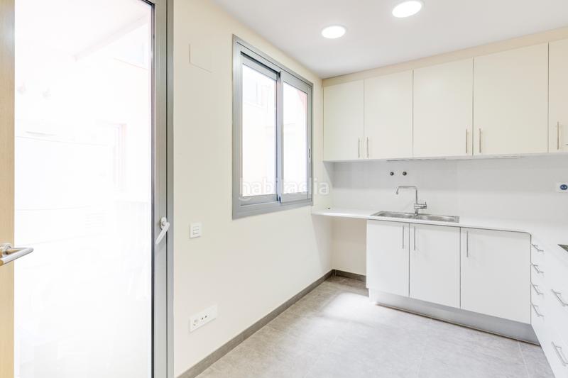 Foto 5ea086a3-5908-4f5a-830d-28601d397103. Piso inmueble seminuevo en Fort Pienc Barcelona