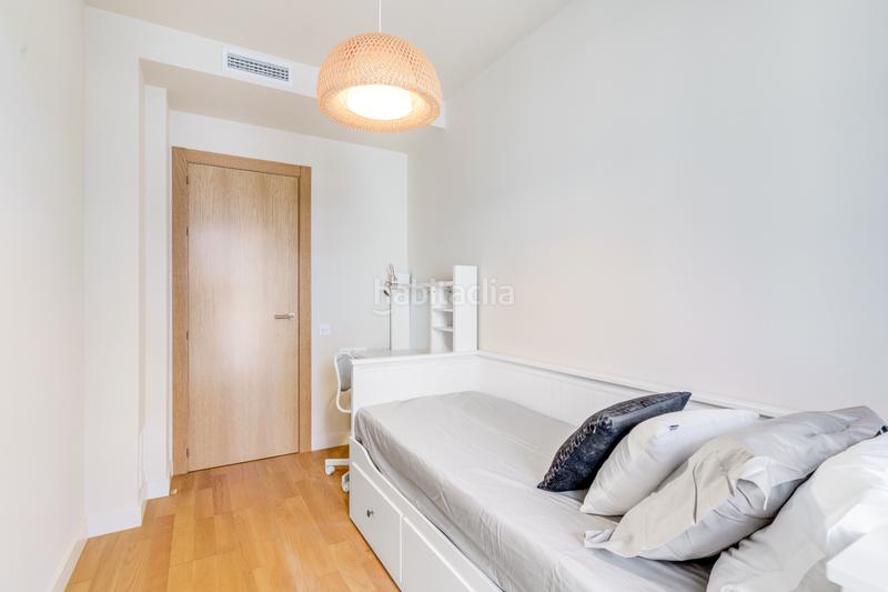 Foto ba8f973f-af23-4c2e-8c78-de4b10f6807e. Piso inmueble seminuevo en Fort Pienc Barcelona