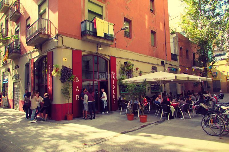 Foto 00454577-2092-4fb3-865f-6c325c9b808a. Local comercial local en rentabilidad en Sant Antoni en Barcelona