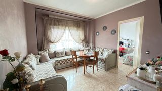 Etagenwohnung in Creu de Barberà. Piso en venta en sabadell