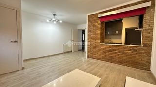 Casa bifamiliare in Creu de Barberà. Casa en venta en sabadell