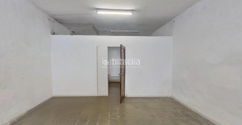 Foto f3891866-f726-499f-8bed-ccb881044fc7. Local comercial almacén en venta en Creu de Barberà Sabadell