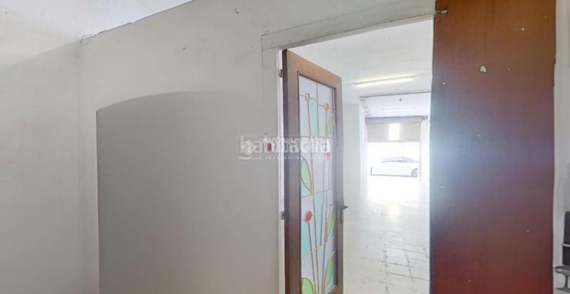 Foto fc60beac-47d9-48a6-810d-3ed9a71900f6. Local comercial almacén en venta en Creu de Barberà Sabadell