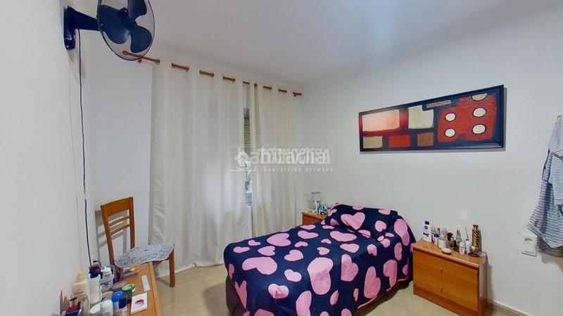 Foto ee2c82f3-9942-4c54-bc0c-6be8186237b9. Etagenwohnung mit heizung in Campoamor Sabadell
