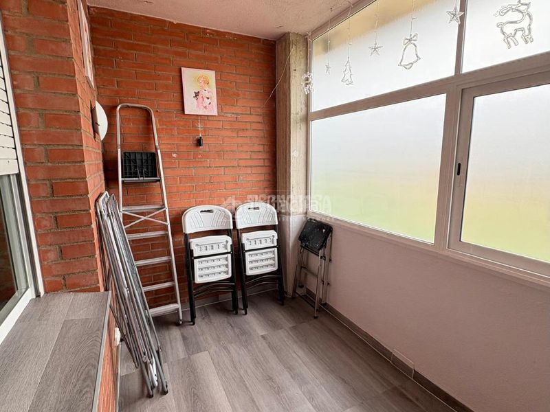 Foto 2bca58ca-d4be-4cab-aaa3-586aca0b207b. Pis amb calefacció a Creu de Barberà Sabadell