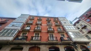 Pis a San Fransisco. Piso en venta en bilbao