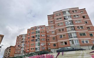 Pis a Arabella. Piso en venta en bilbao