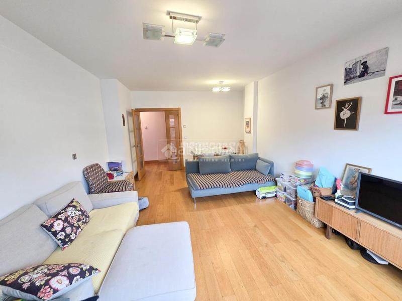 Foto 5faa68de-bcb7-4b9e-8bb0-c95cba5f2804. Piso  en venta en Iturralde Bilbao