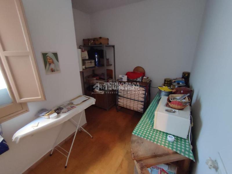 Foto 5c91da9d-a97f-487c-ba3d-9d6fde3b0b00. Etagenwohnung mit parking in Centro Cáceres