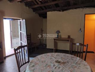 Casa aparellada a Torreorgaz. Casa en venta en torreorgaz