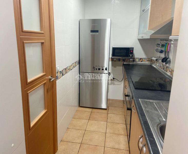 Foto c4d210ad-b8f7-4986-adc9-ca765b7983c0. Pis a Centre Viladecans