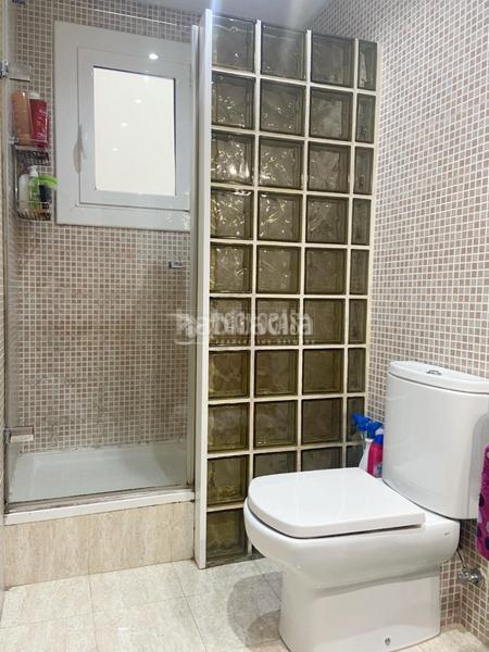 Foto f0e16edf-210d-4c79-bdf3-3ec4786803d4. Pis a Centre Viladecans