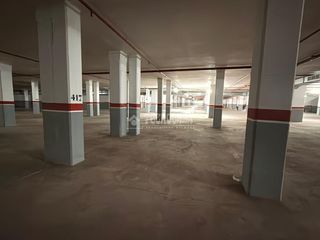 Autoparkplatz in Vilamarina. Boxplaza de garaje en venta en viladecans