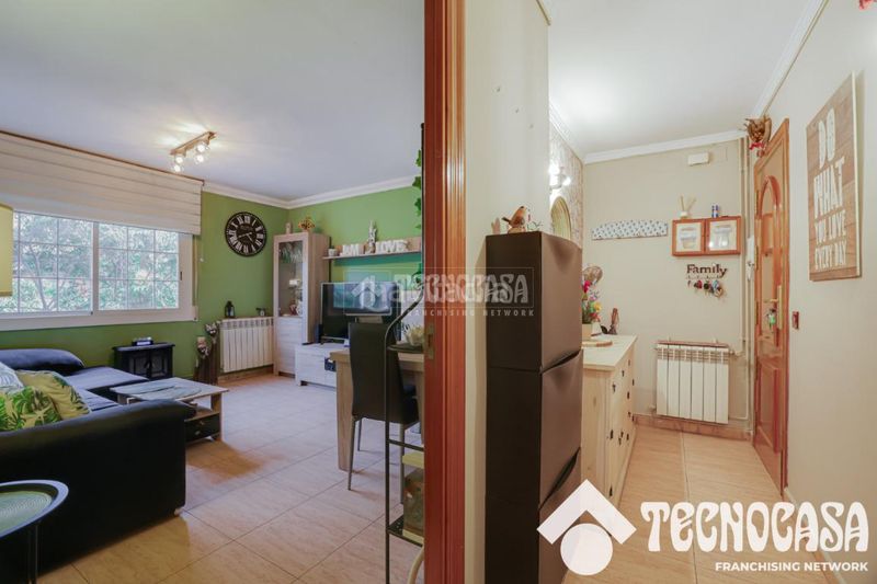 Foto 1848a759-33fb-40db-b7f9-8d6b066ade1a. Piso  en venta en Centre Viladecans