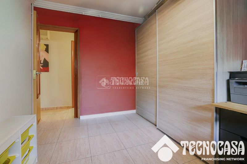 Foto cbb5f17d-2093-42fa-a764-9383f80441bf. Piso  en venta en Centre Viladecans