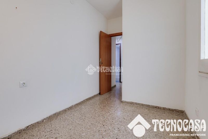 Foto 8e1d3d6c-a141-40ab-bd6c-436a6c5db0e8. Pis a La Roureda Viladecans
