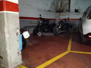 Car parking in La Roureda. Boxplaza de garaje en venta en viladecans