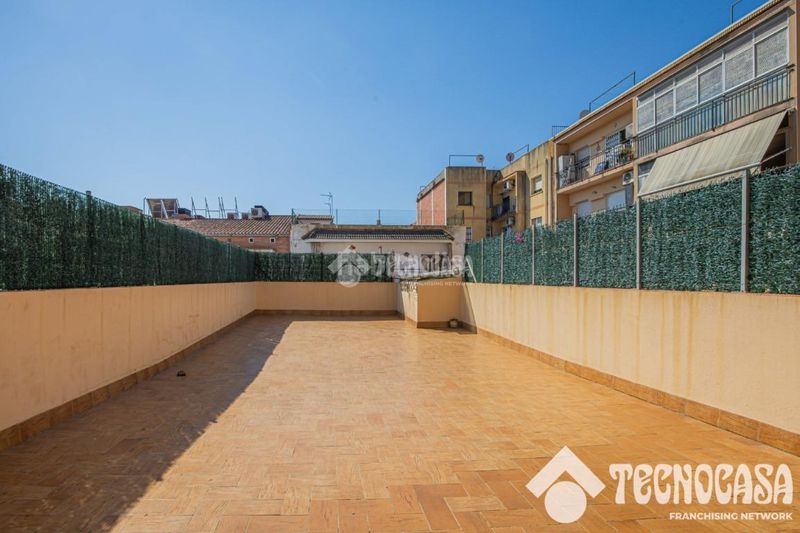 Foto aa5996b1-06db-4652-be02-8652659e680d. Pis a Centre Viladecans