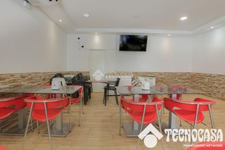 Locale commerciale in Torrent Ballester. Tienda en venta en viladecans
