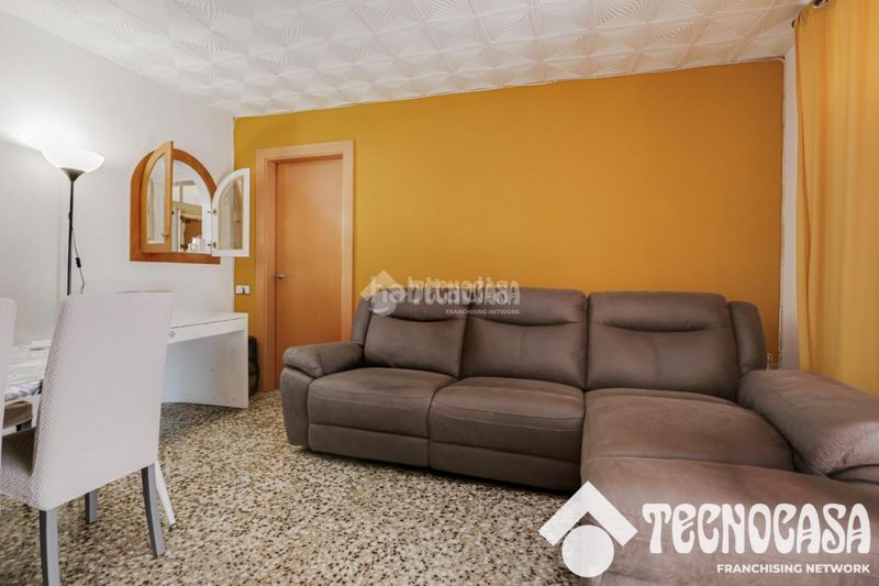 Foto e1f611fa-5c47-45c1-83f4-b7f77ec1d0f9. Pis a Torrent Ballester Viladecans