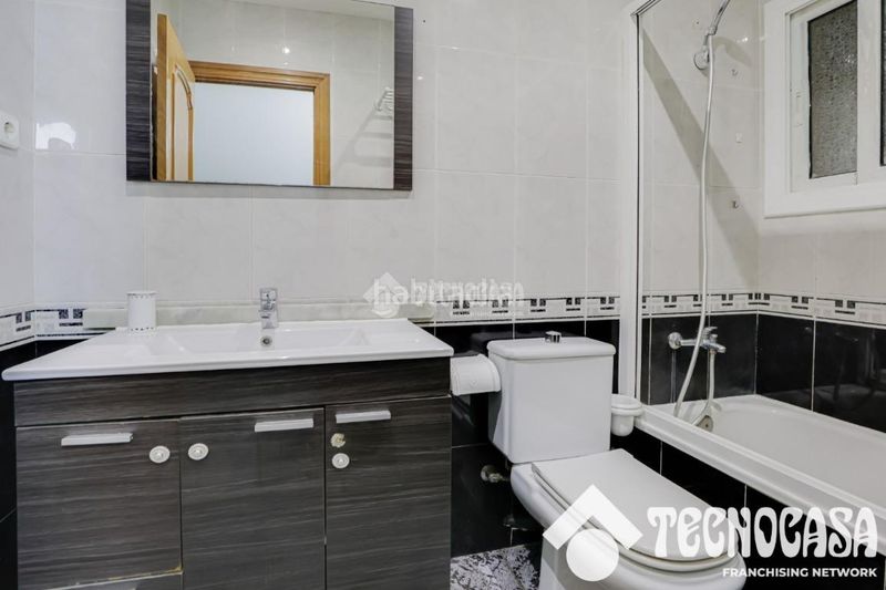 Foto 04ea8fbc-0b14-44da-adca-97abc118d6c7. Piso  en venta en Centre Viladecans