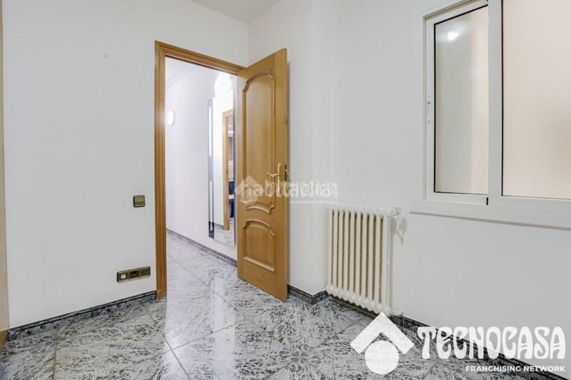 Foto 2d39ab79-c33d-4565-882f-1b960e354a46. Piso  en venta en Centre Viladecans