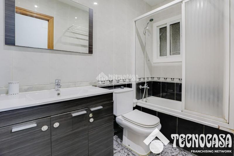Foto 3a6f8e94-f681-4909-8b7d-cd34b419666b. Piso  en venta en Centre Viladecans
