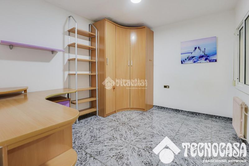 Foto e2dd52e0-a69c-4a67-8ac2-e284c5286065. Piso  en venta en Centre Viladecans
