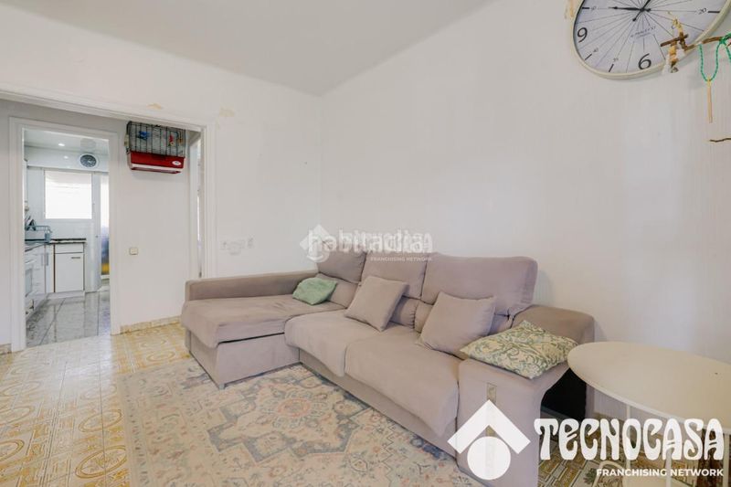 Foto 1c1eae86-62f9-44f0-bdc9-d9529b4a2244. Piso  en venta en Torrent Ballester Viladecans
