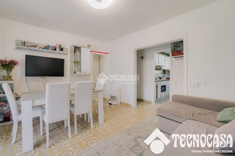 Foto c58787ac-8e4d-47f6-b22f-d969d77a637c. Piso  en venta en Torrent Ballester Viladecans