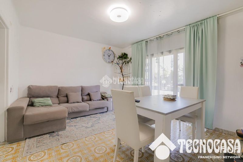 Foto d42e28f6-8bee-4d37-9dd3-6e92c28b20d9. Piso  en venta en Torrent Ballester Viladecans