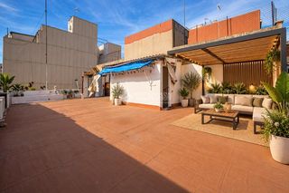 Piso en Centre. Piso en venta en viladecans