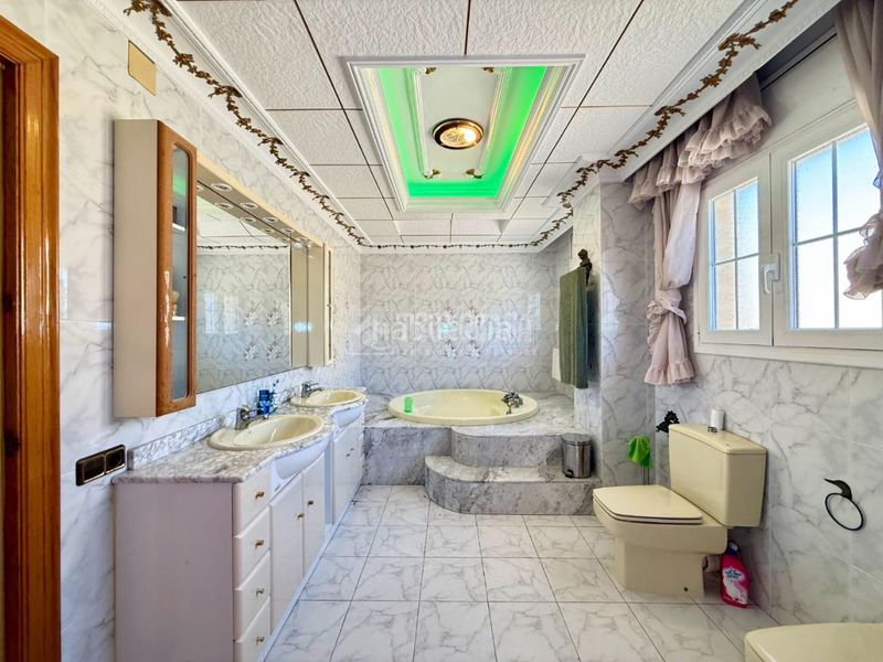 Foto bec651da-0020-46df-bdf6-2e2675a8bc97. Casa  en venta en Canyelles