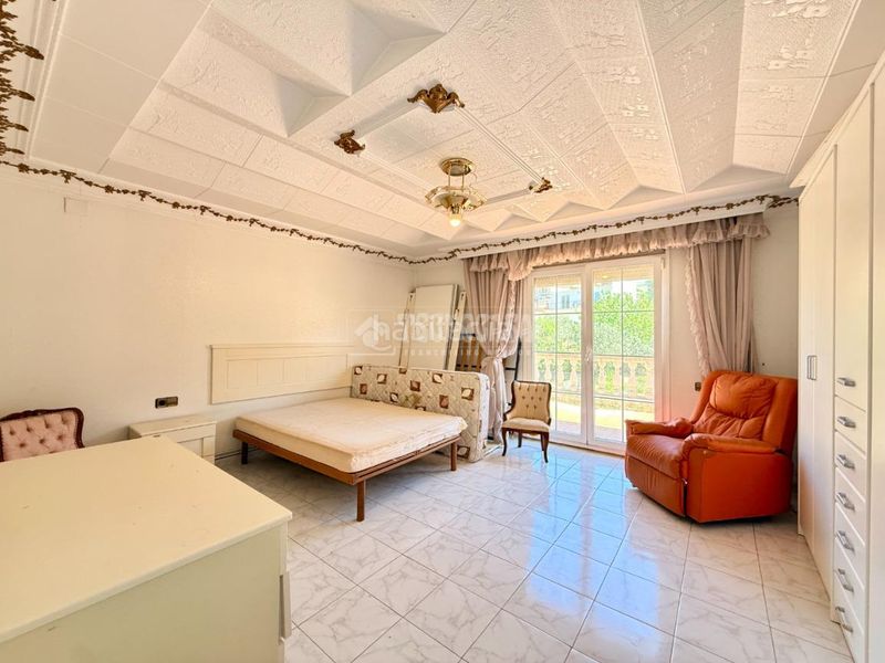 Foto cf39f39d-6edf-4ecd-a088-8206c2481227. Casa  en venta en Canyelles