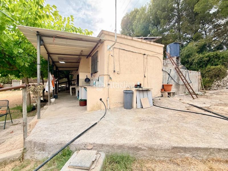 Foto 1b9a1740-5500-48c1-a8f7-6c91998b1c1c. Masia a Nord Vilanova i la Geltrú