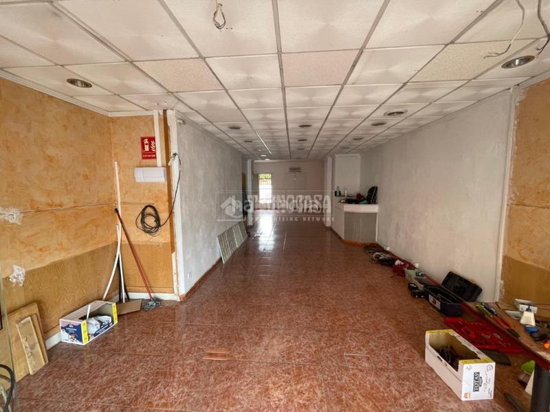 Foto a4d45c9a-aabc-4321-8f08-c6c5770f7635. Local comercial  en venta en Sant Joan Vilanova i la Geltrú