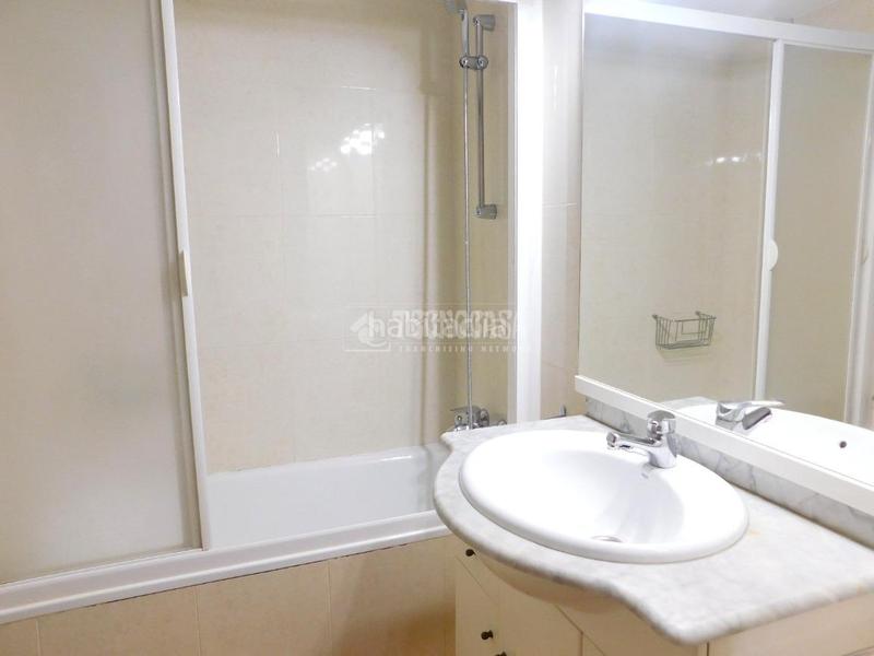 Foto 624c8b03-fa10-486f-b509-e511c81c9ec0. Piso  en venta en Sant Joan Vilanova i la Geltrú