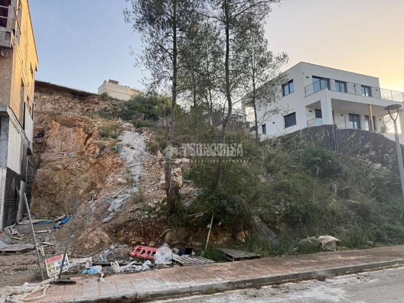 Foto aae6362b-053b-4b54-a9ec-6edddf16a817. Terreny residencial a Mas Alba Sant Pere de Ribes