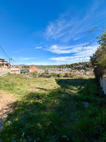 Foto 0ee525d6-566b-412a-adbe-465b5f888be5. Terreny residencial a Canyelles