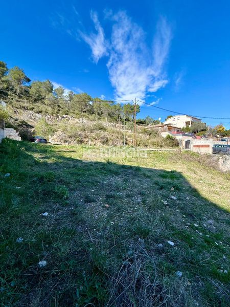 Foto 5e370fad-2cd6-4bc1-99ef-b4df017af46a. Terreny residencial a Canyelles