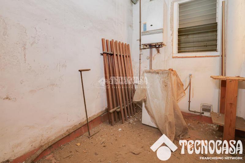 Foto b72f622a-4d33-443d-87ce-7a5f5c0ded1d. Gebäude in Sagrada Família Barcelona