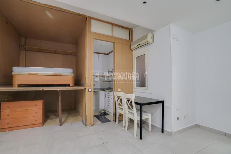 Foto a0bd9ec8-d1c4-4860-be2f-a31678a2233a. Affitto monolocale in Sagrada Família Barcelona