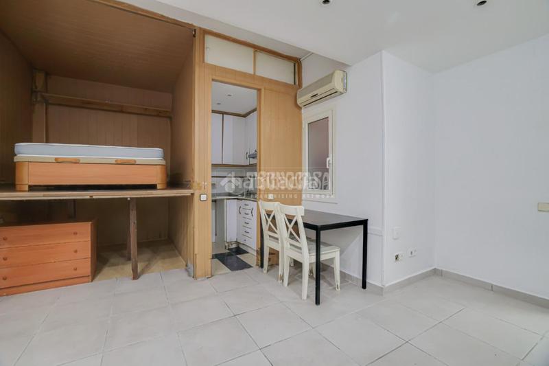 Foto d0e7febf-af3c-418f-a4ac-ce87ced9b2c7. Alquiler estudio piso en alquiler en Sagrada Família Barcelona