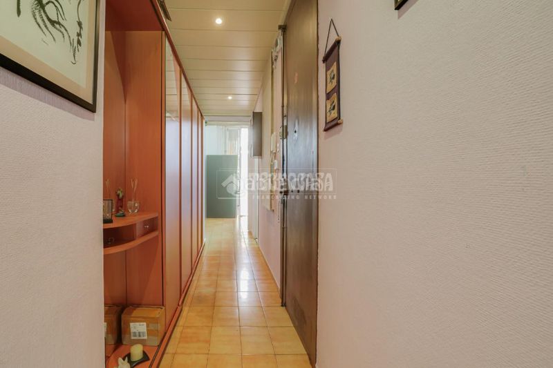 Foto c19a728d-f458-4ed1-b198-46aeca0d0e4f. Pis a Fort Pienc Barcelona