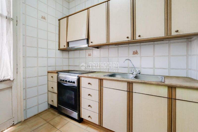 Foto cb42b8f3-2312-4501-9cfb-8041d42e8001. Pis a Fort Pienc Barcelona