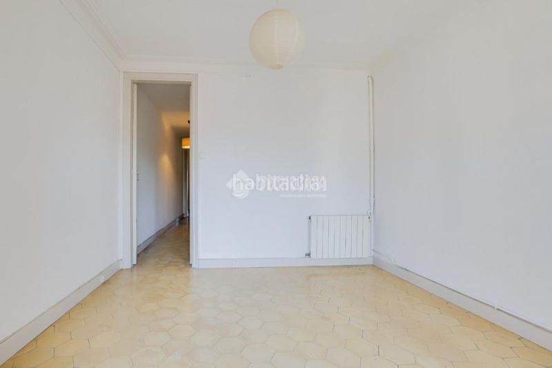 Foto c01a72ba-f8d3-45d4-81ae-2f7f5a909297. Pis a Dreta de l´Eixample Barcelona