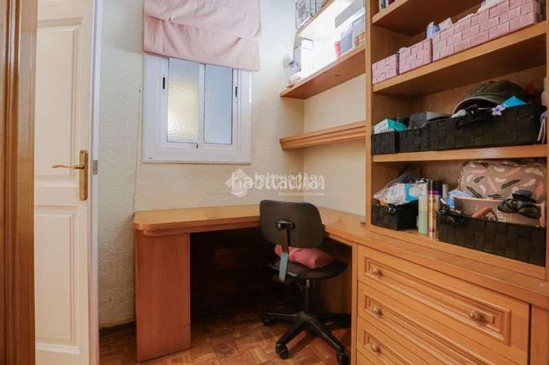 Foto cc4ab657-2f37-4958-a51a-afa2b0747746. Pis a Fort Pienc Barcelona