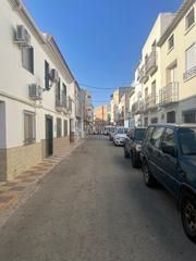 Casa aparellada a Torre del Campo. Casa en venta en torre del campo